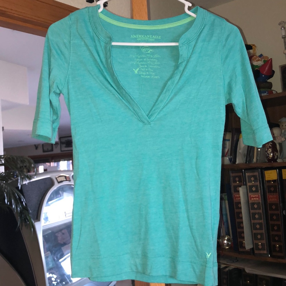 American Eagle Favorite T